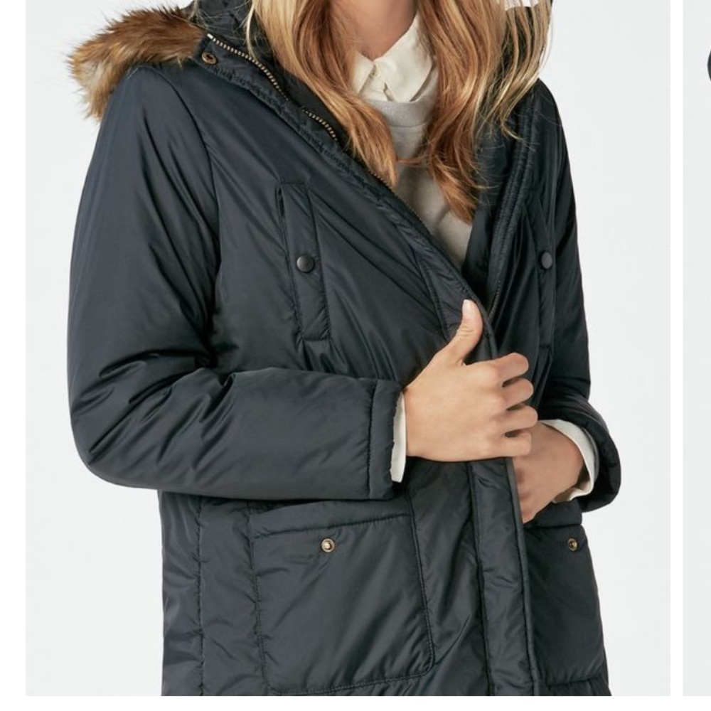 Women’s Fur Hood Black Jacket